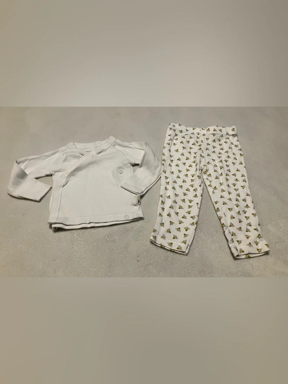 Burt's Bees Baby White Top with Yellow Bee Print Pants